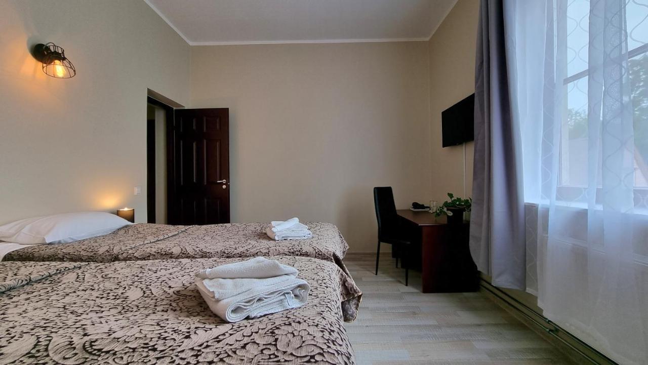 Paernu Jahtklubi Kuelalistemaja Hotel ภายนอก รูปภาพ